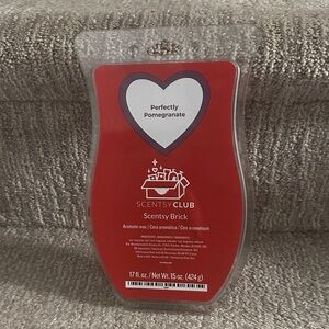 BRICK Scentsy Red Perfectly Pomegranate Wax Brick
